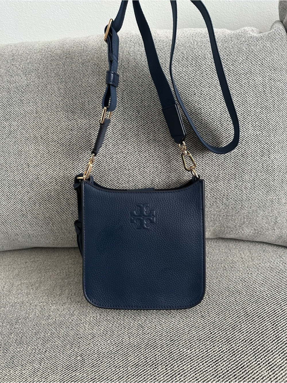 NWT Tory Burch Thea Mini Web Shoulder Bag 84774